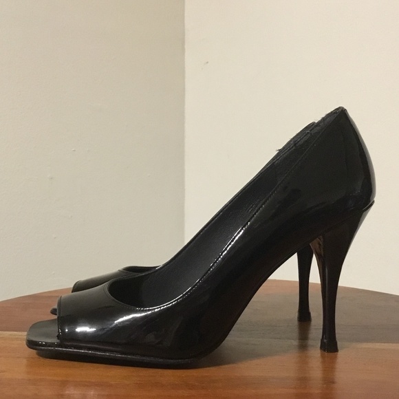 Stuart Weitzman Black Open Toe Heels Size 6M 236 - Picture 7 of 13